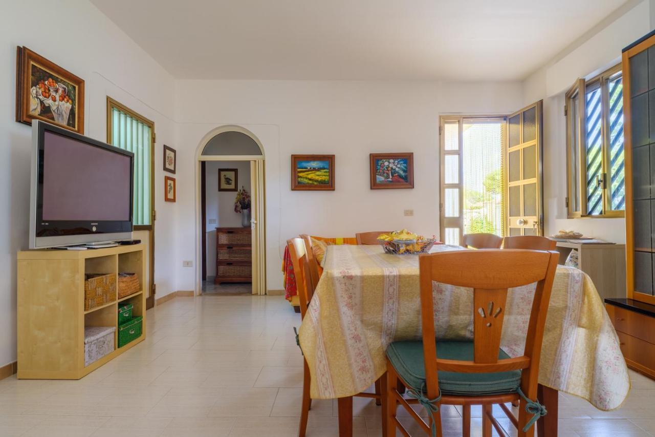 Villa Rita A 200M Dal Mare I Bacini Exterior photo